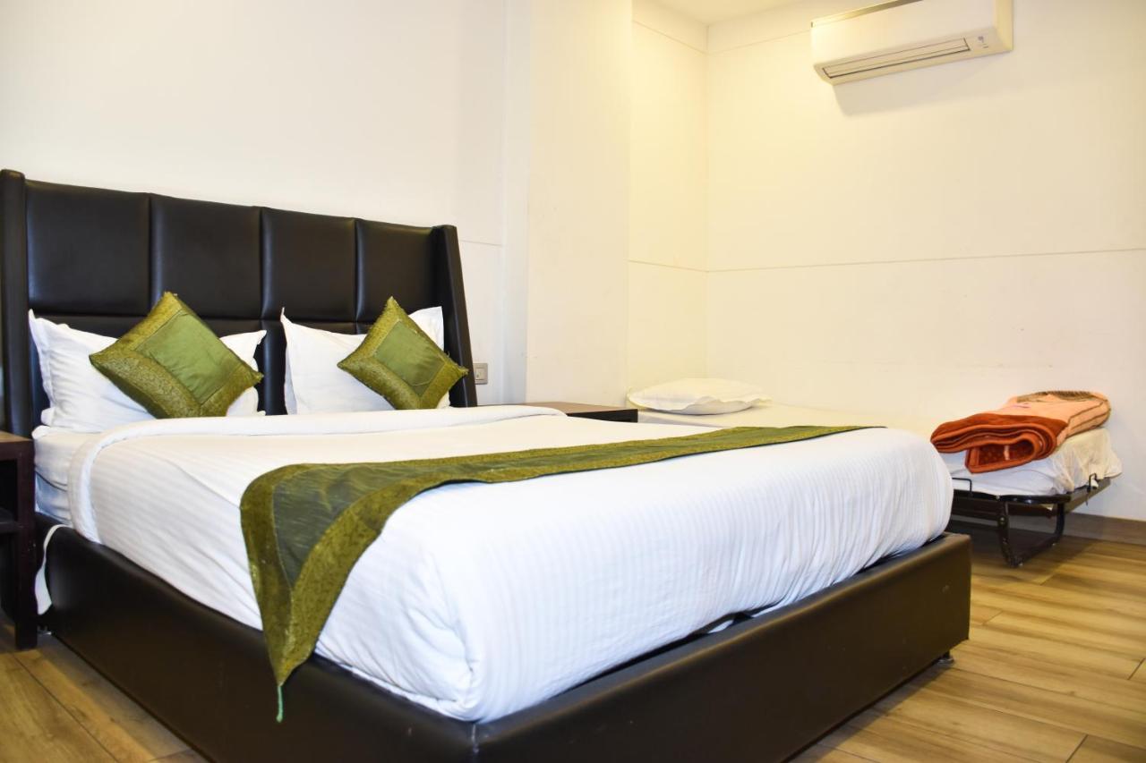 360 Hotel 3*