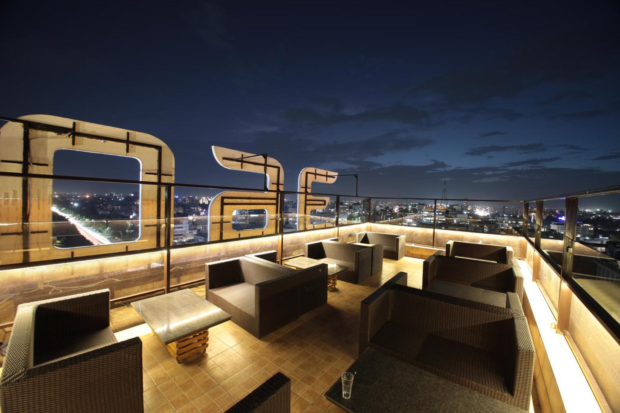 Hotel 360