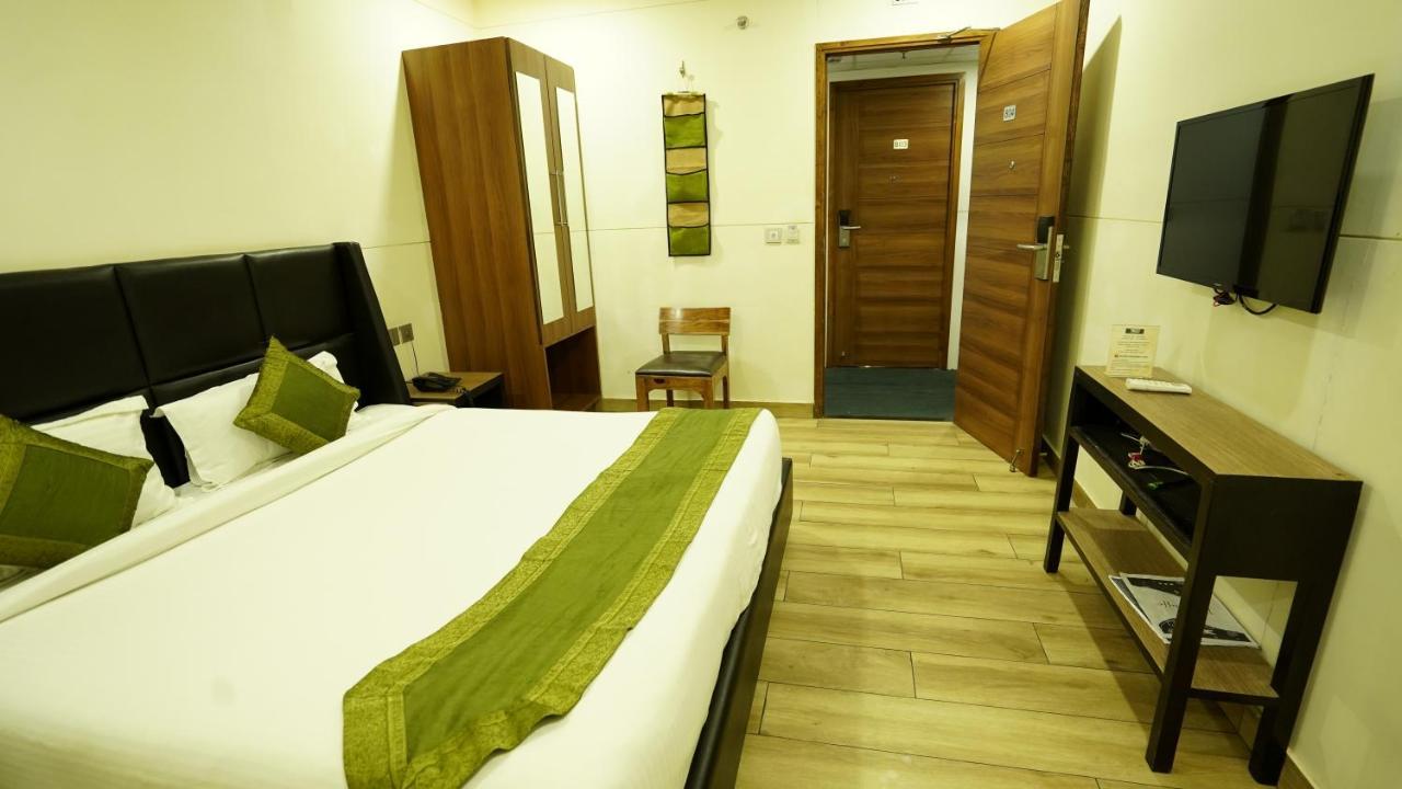 Hotel 360